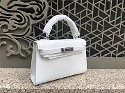 Modishbags Kelly Leather Handbag In White With Silver Hardware - 3