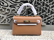 Modishbags Kelly Leather Handbag In Khaki With Gold Hardware - 2