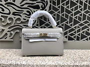 Modishbags Kelly Leather Handbag In Gray With Gold Hardware - 5