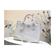 Modishbags Galleria Saffiano Leather Bag In White - 1