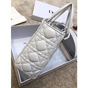 Modishbags Dior Leather Lambskin White Handbag With Silver Hardware - 2