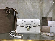 Modishbags Serpenti Forever Delicate crossbody bag in White - 1