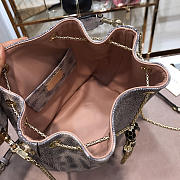 Modishbags Water snakeskin Bucket bag in Grey and Pink - 3