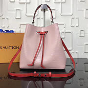 Louis Vuitton Lockme Bucket EPI Leather in Pink - 6