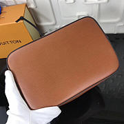 Louis Vuitton Lockme Bucket EPI Leather in Khaki - 3
