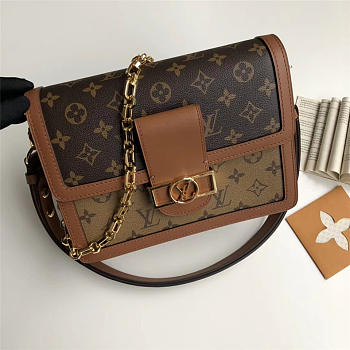 Louis Vuitton Monogram Womens Shoulder khaki Bags M44391
