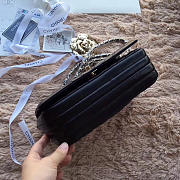 Chanel Lambskin bag Black Size 24 cm - 4