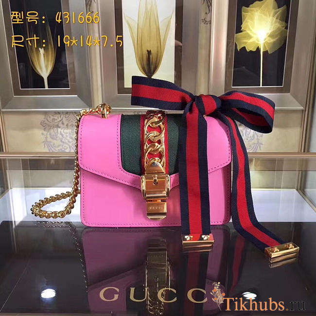 Gucci Sylvie leather mini chain bag in Pink 431666 - 1