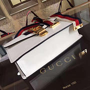 Gucci Sylvie shoulder bag in White leather 421882 - 6