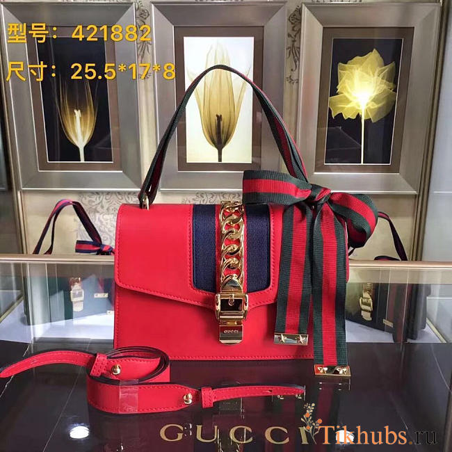 Gucci Sylvie shoulder bag in Red leather 421882 - 1