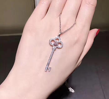  Tiffany&co Full Diamond Diamond Key Necklace