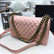 Chanel Leboy lambskin Bag in Pink 67086 - 2