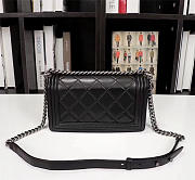 Chanel Boy Bag Lambskin Leather in Black with silver hardware - 5