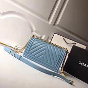 Chanel Lambskin cover Boy bag in Blue with Gold hardware - 2