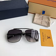  LV hollow square sunglasses - 4