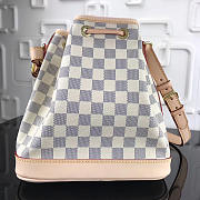 Lv noe mini classic bucket bag white - 5