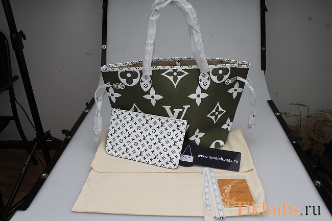 LV Original M44567 Neverful Shopping Bag Green And Khaki - 1