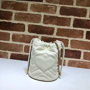 Gucci GG Marmont mini bucket bag white - 3