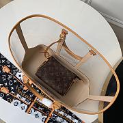 LV M44160 handbag - 3