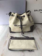  Balenciaga Crossbody bucket bag - 4