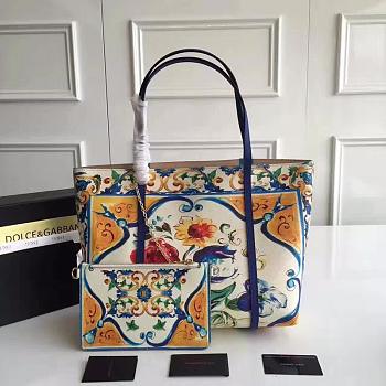 Dolce & Gabbana shopping bag 