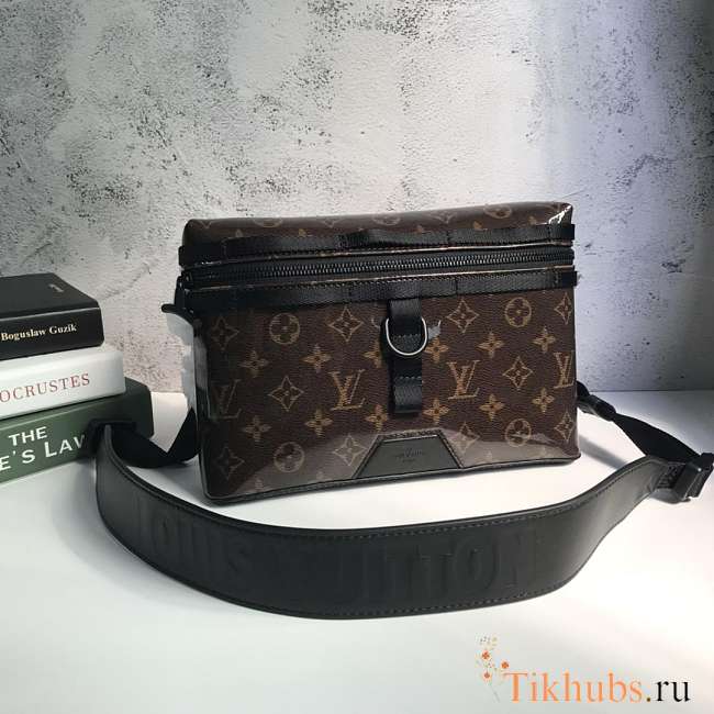 LV MESSENGER small postman bag - 1