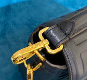 Fendi Flip-Top Messenger Handbag blue - 2