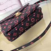 Louis Vuitton POCHETTE METIS Bag red pattern - 6