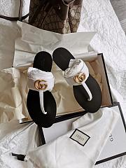 Gucci summer classic flip-flops white - 6