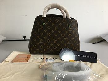 Louis Vuitton Montaigne Medium M41056