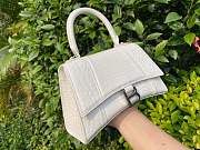 Balenciaga HOURGLASS SMALL TOP HANDLE BAG white - 1