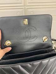 Chanel Handbag Black with V pattern - 3