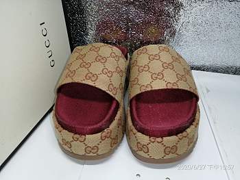 Gucci Summer Platform Slippers 
