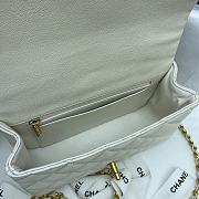 Chanel Classic 610 White Size 20x14x7 cm - 5