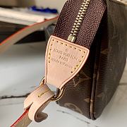 Louis Vuitton 2005 Pochette Accessoires 2way Bag M40712 Size 22.5x4x12.5 cm - 3