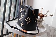 LV Crafty NeoNoe MM Black 26cm M56888 Size 26x26x17.5 cm - 4