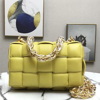 Bottega Venetα CHAIN CASSETTE Yellow 44048 Size 26*18*8cm