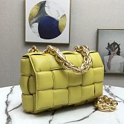 Bottega Venetα CHAIN CASSETTE Yellow 44048 Size 26*18*8cm - 3