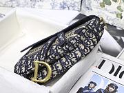 Dior-Classic Embroidery Blue M9001 Size 25.5x20x6.5 cm - 3