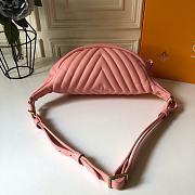 Louis Vuitton Bumbag Pink M53750 Size 37x14x13 cm - 3