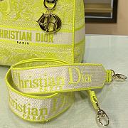 DIOR CD LADY 21 Fluorescent Color 9027 Size 24×20×11cm - 4