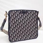 DIOR Large Capacity Commuter Bag Denim 83129 Size 31x31x11 cm - 2