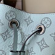 LV Muria Mahina Leather Blue M55800 Size 25x25x20 cm - 5