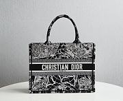 Dior Tote Book Around the World Black 1286 Size 36.5x28x17.5 cm - 1