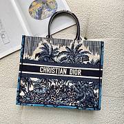 Dior Tote Book Deep Sea Blue M1286m85 Size 41,5 cm - 1