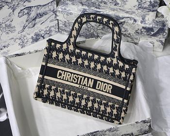 Dior Mini Book Tote Black White M1286 Size 23x17x7 cm