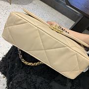 Chanel Lingge Tofu Bag Cream AS1160 Size 26x9x16 cm - 6