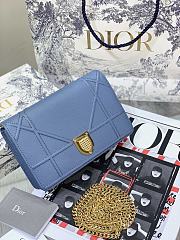 Dior Ama Woc Chain Bag Blue 19 cm - 4