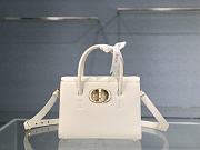 Dior 30 Montaigne St Honoré Grained Calfskin White Size 25x19x12 cm - 1