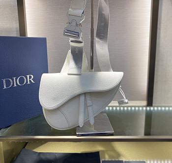 Dior Saddle Bag White 093 Size 20x28.6x5 cm